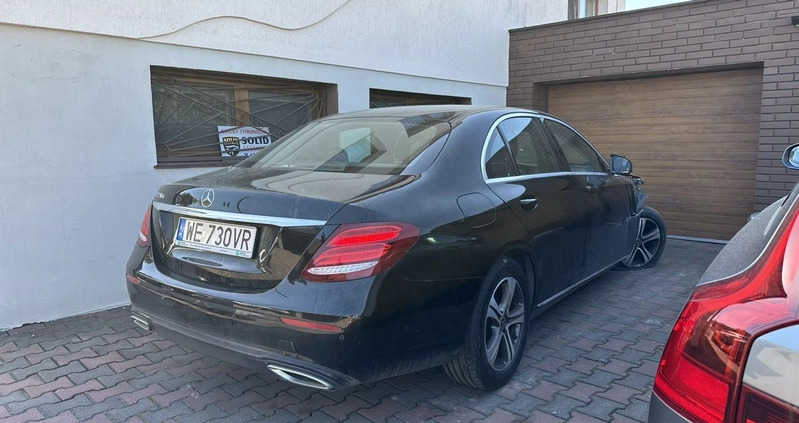 Mercedes-Benz Klasa E cena 89900 przebieg: 98400, rok produkcji 2019 z Pabianice małe 92